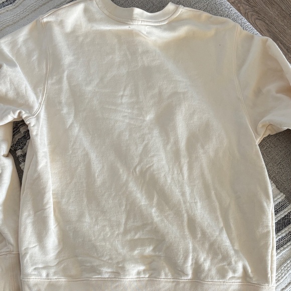 Tory Burch HEAVY FRENCH TERRY HEART LOGO CREWNECK - Picture 4 of 4